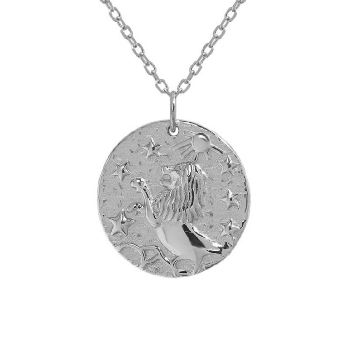 Collier en argent sterling 925 avec pendentif lion, symbole zodiaque, design élégant et brillant. Idée cadeau femme.